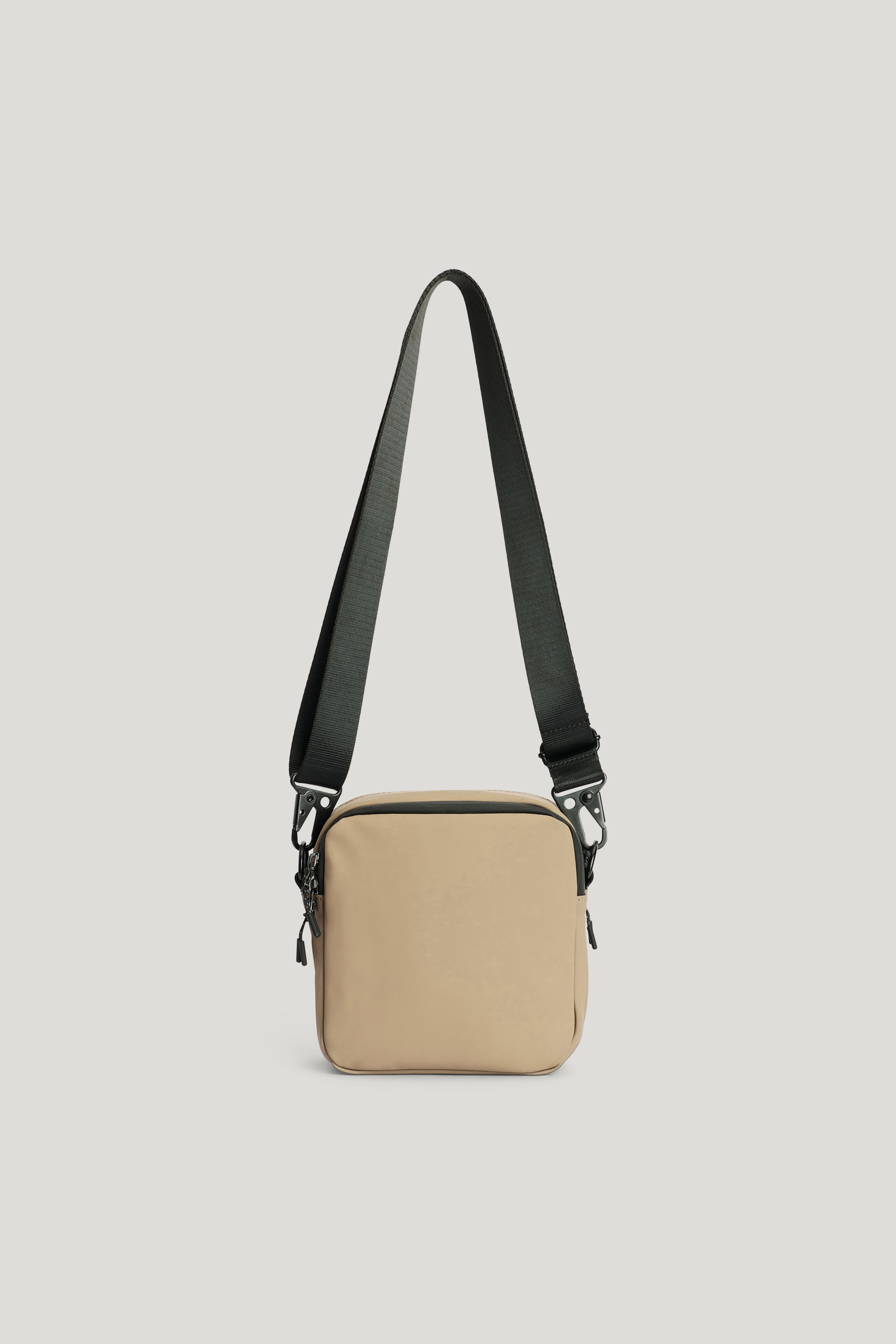 PU CROSSBODY BAG VATTENTÄT VÄSKA