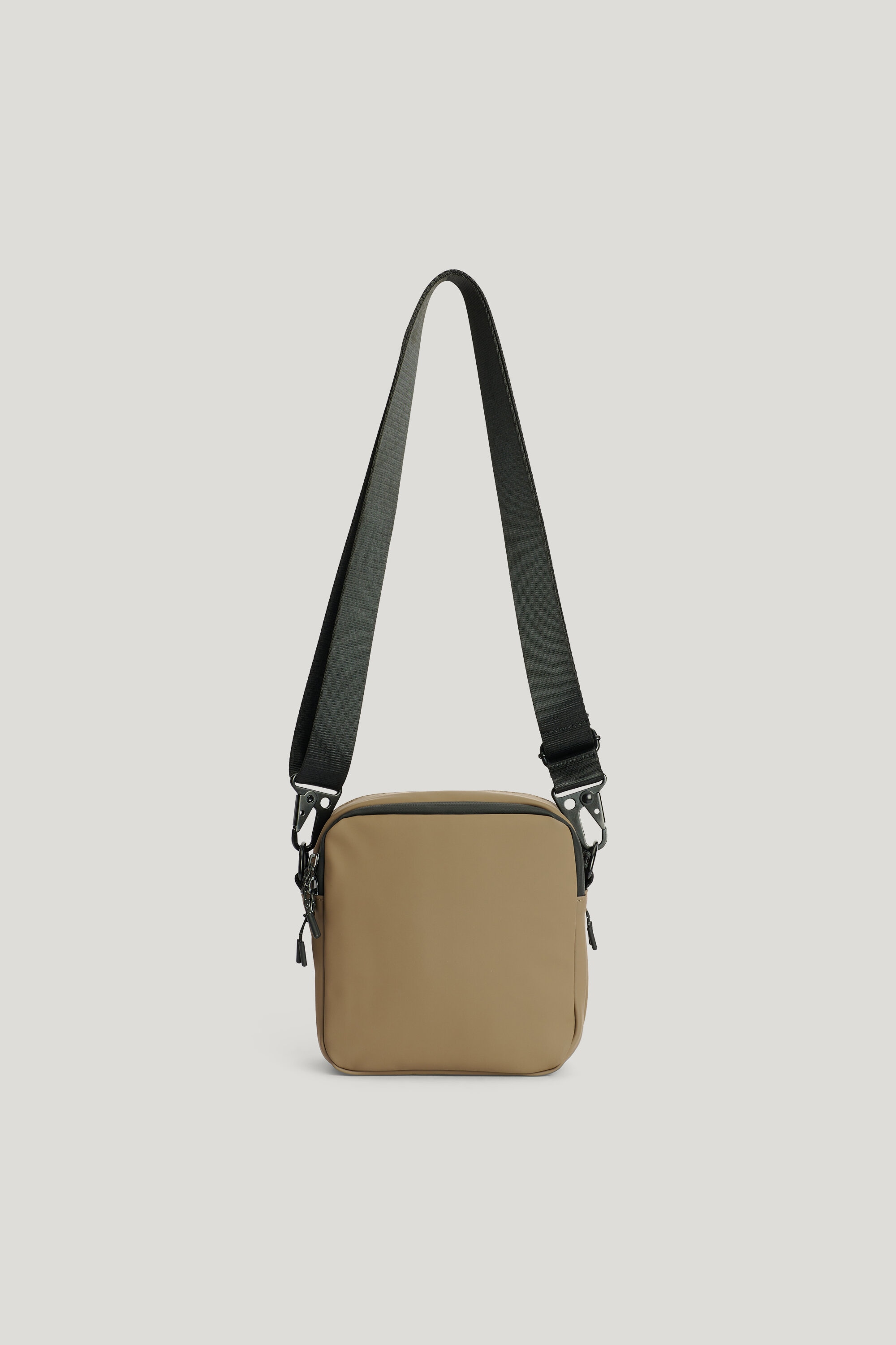 PU CROSSBODY BAG VATTENTÄT VÄSKA